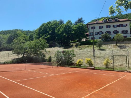 Estate tennis court